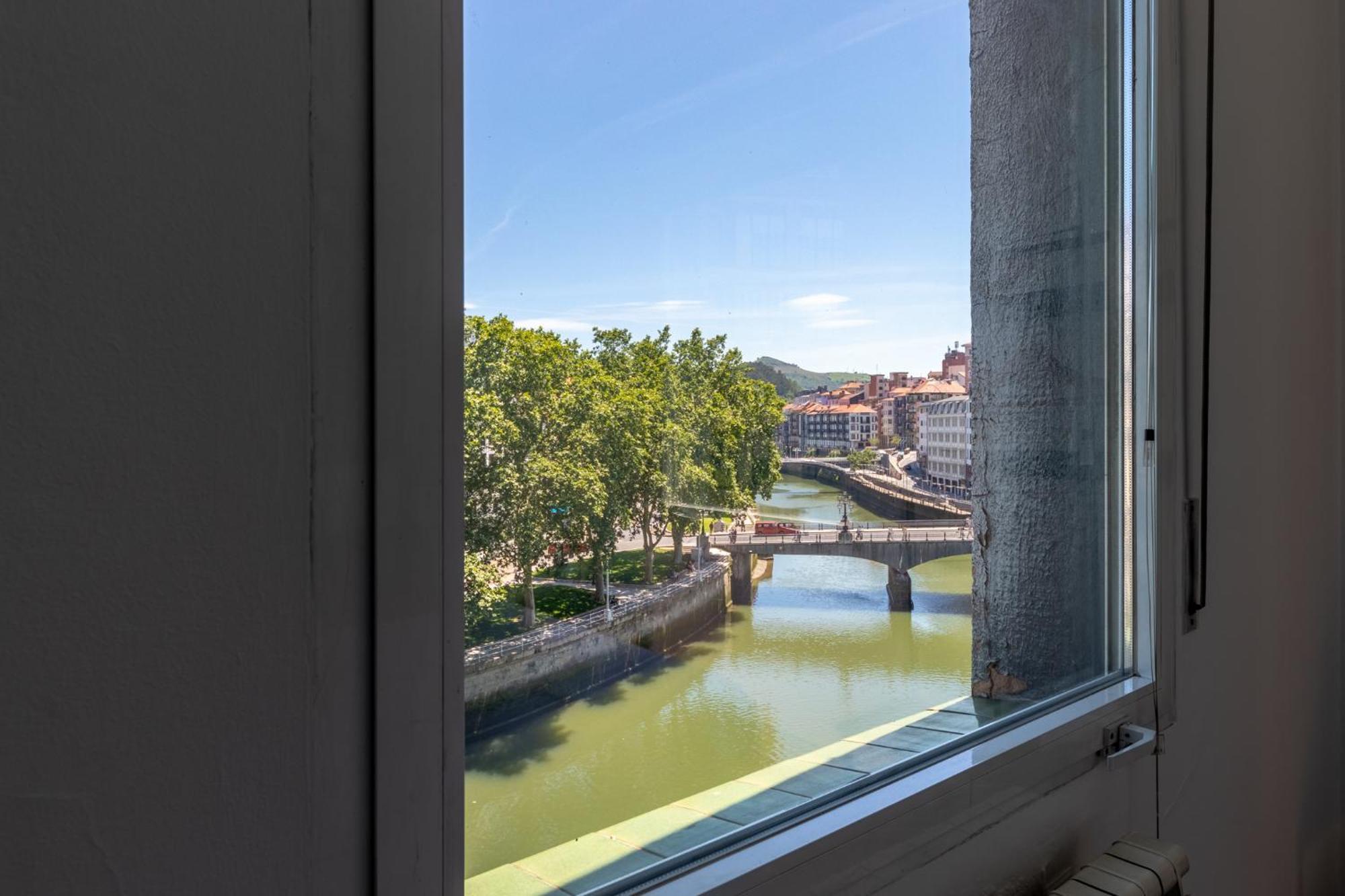 Apartamento Con Vistas A La Ria Bilbao Dış mekan fotoğraf